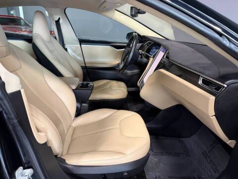 2013 Tesla Model S