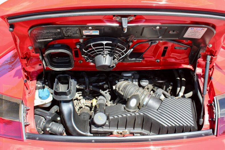 2003 Porsche 911 Carrera