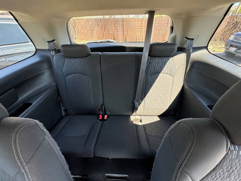 2014 GMC Acadia SLE-2
