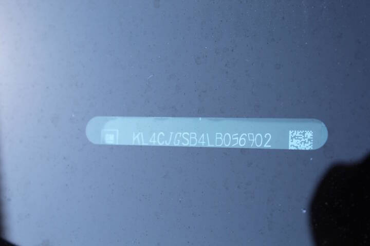 2020 Buick Encore Essence