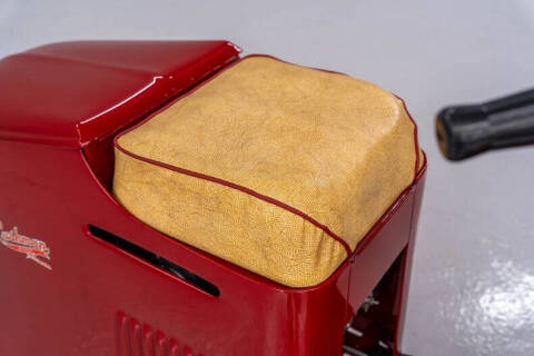 1948 Cushman Model 59 Package Car