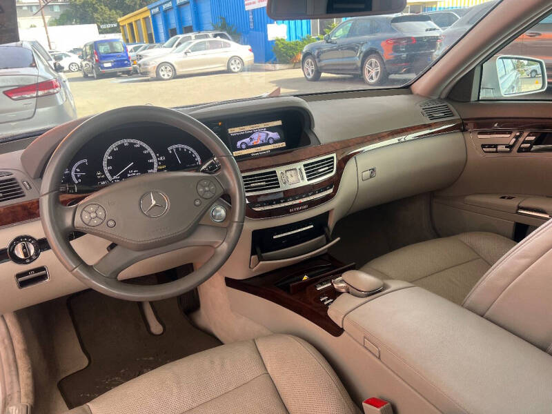 2010 Mercedes-Benz S-Class S 400 Hybrid