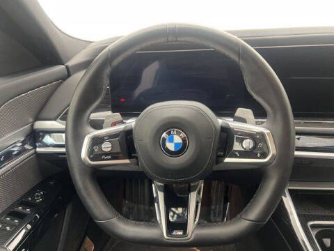2025 BMW 7 Series 740i xDrive
