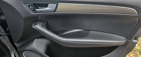 2015 Audi SQ5 3.0T quattro Prestige