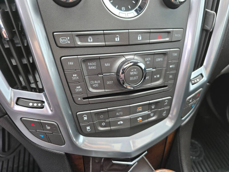 2011 Cadillac SRX Performance Collection