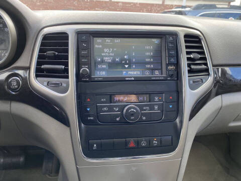 2013 Jeep Grand Cherokee Laredo