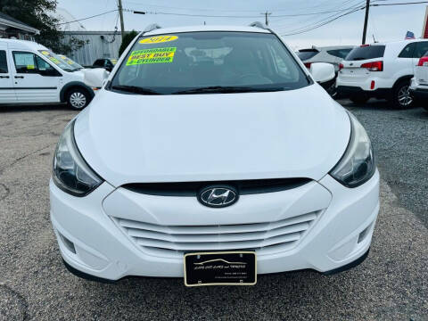 2014 Hyundai Tucson for sale at Cape Cod Cars & Trucks in Hyannis MA