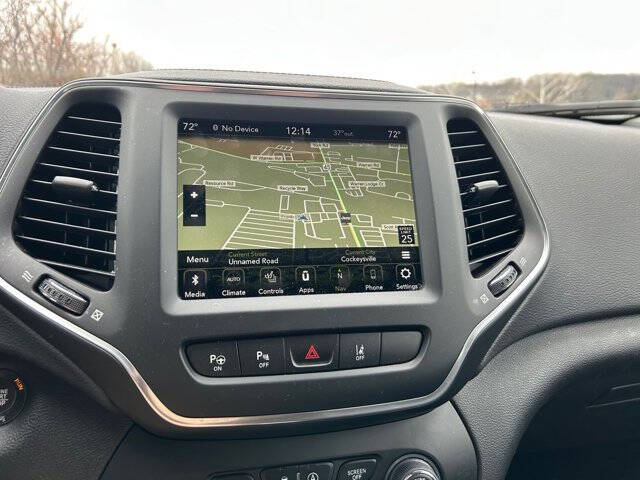 2023 Jeep Cherokee Altitude Lux