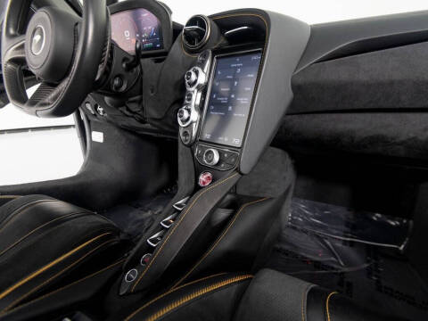 2021 McLaren 720S Spider Performance