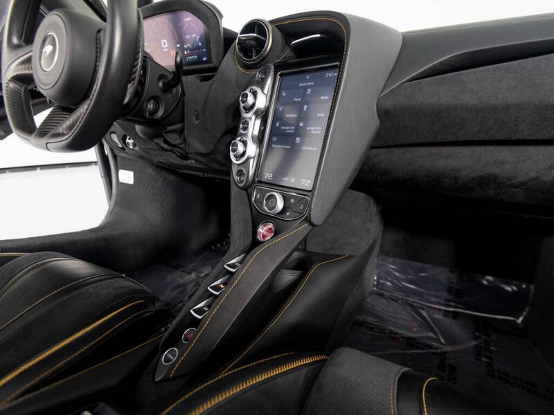 2021 McLaren 720S Spider Performance