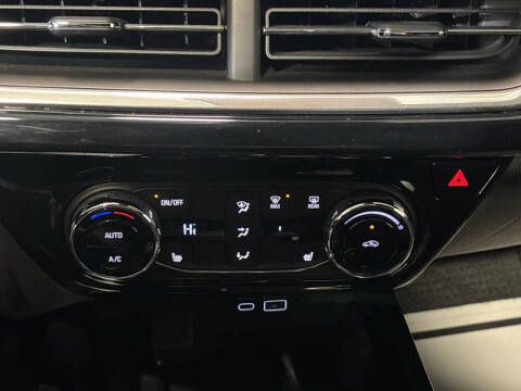 2025 Chevrolet Trax RS