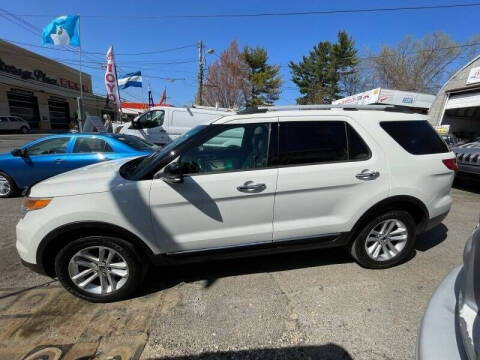 2011 Ford Explorer XLT