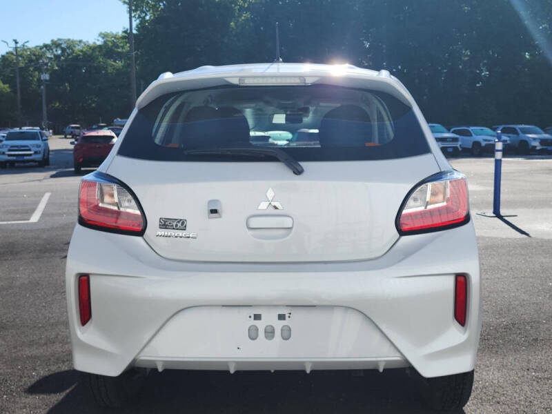 2024 Mitsubishi Mirage ES