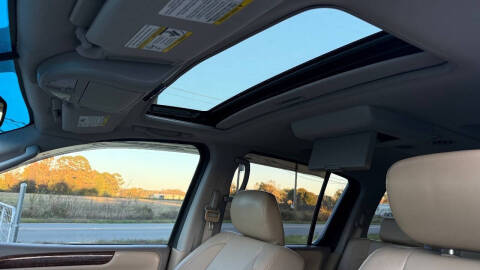 2011 Nissan Armada Platinum