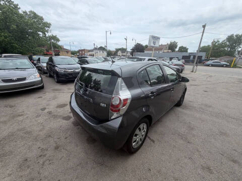 2014 Toyota Prius c One