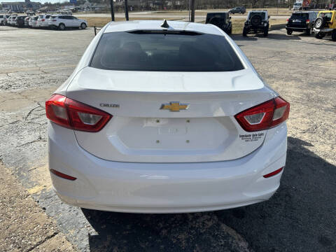 2018 Chevrolet Cruze LS Auto