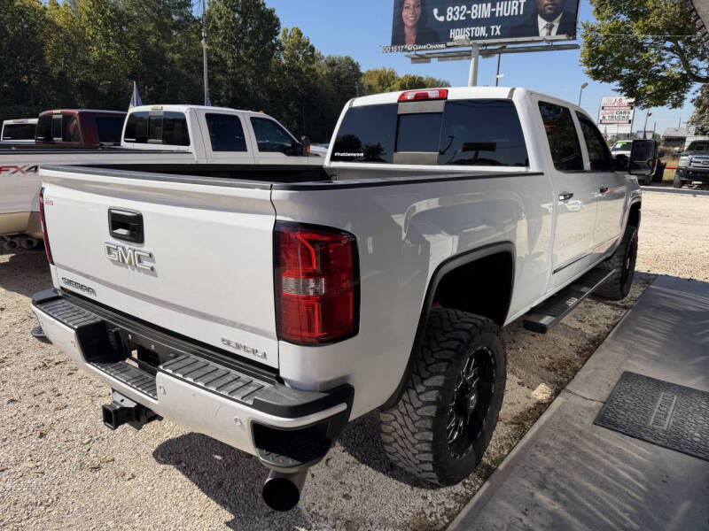 2016 GMC Sierra 2500HD Denali