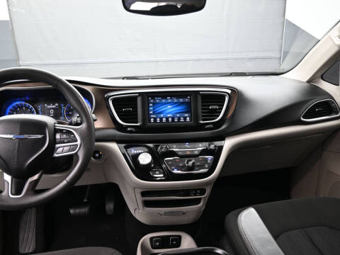 2018 Chrysler Pacifica Touring Plus