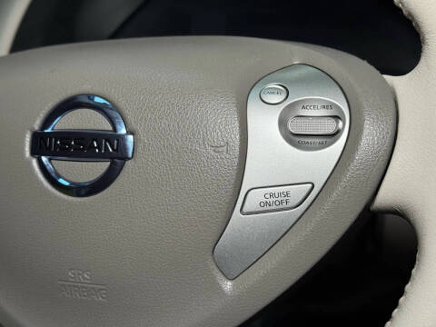2012 Nissan LEAF