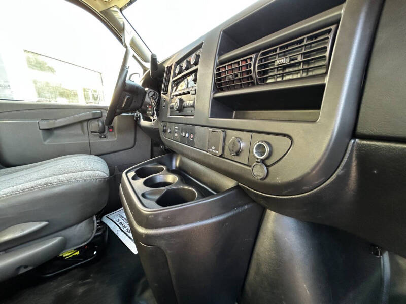 2018 Chevrolet Express 3500