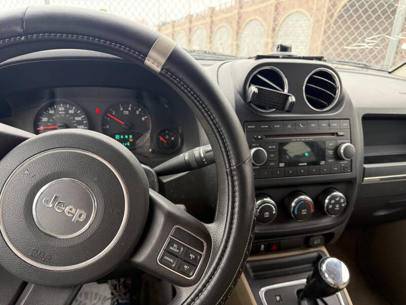 2012 Jeep Compass Sport