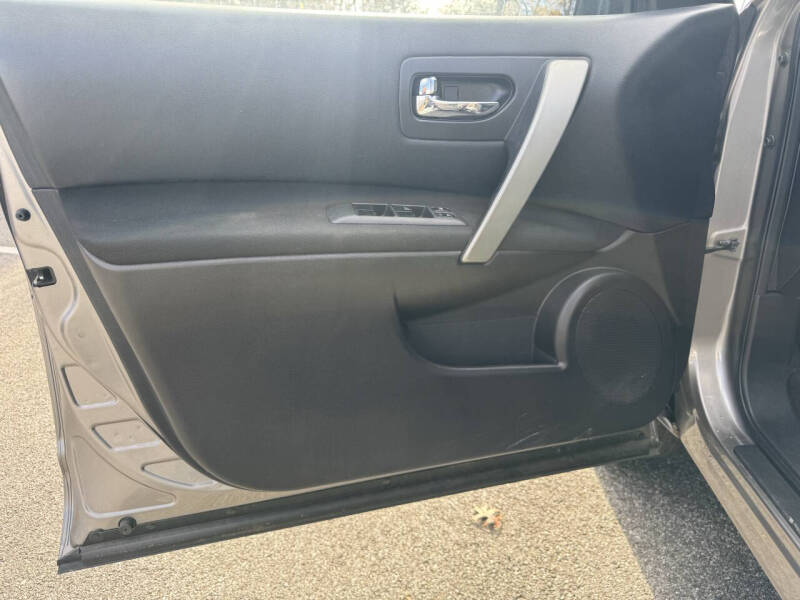 2014 Nissan Rogue Select S