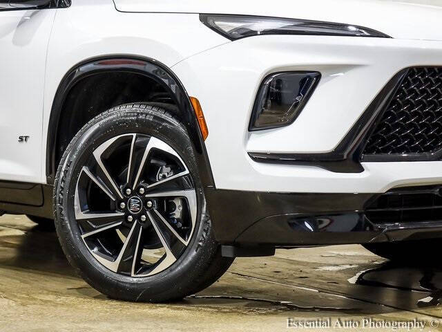 2025 Buick Enclave Sport Touring