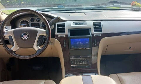 2011 Cadillac Escalade ESV Premium