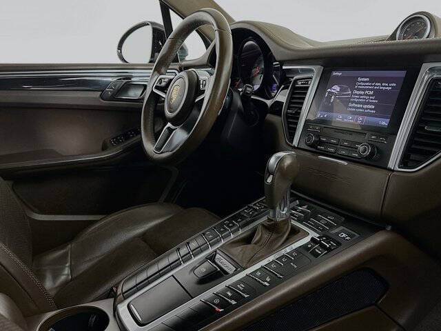 2017 Porsche Macan S