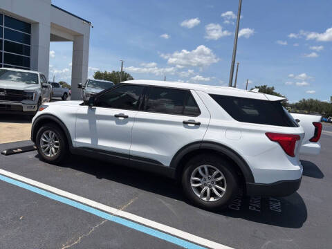 2020 Ford Explorer