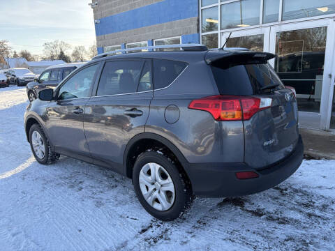2014 Toyota RAV4 LE