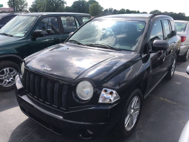 2007 Jeep Compass for sale at Sartins Auto Sales in Dyersburg TN