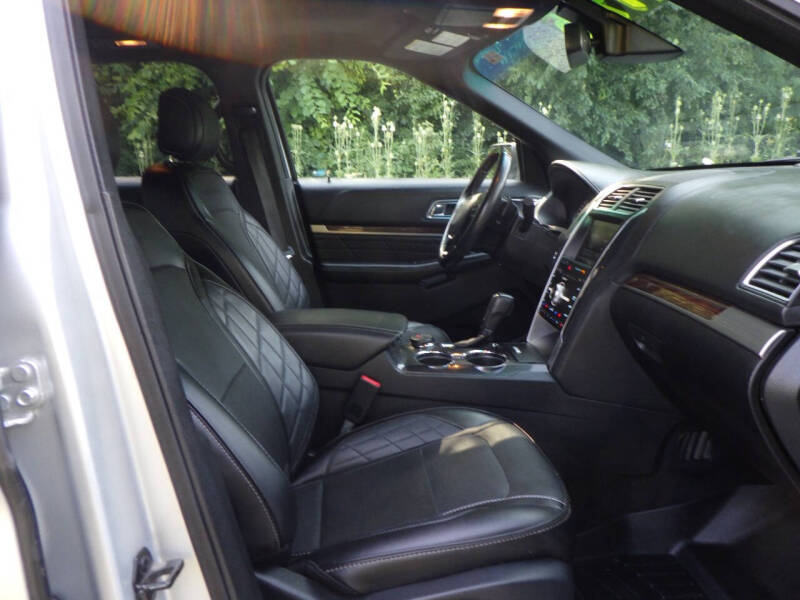 2016 Ford Explorer Platinum