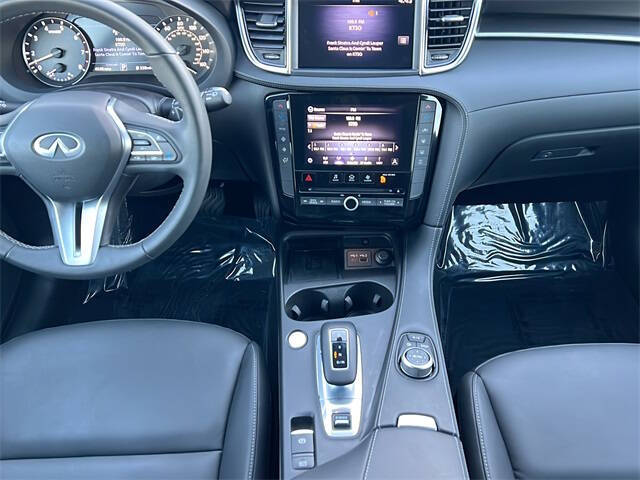 2025 Infiniti QX50 Pure