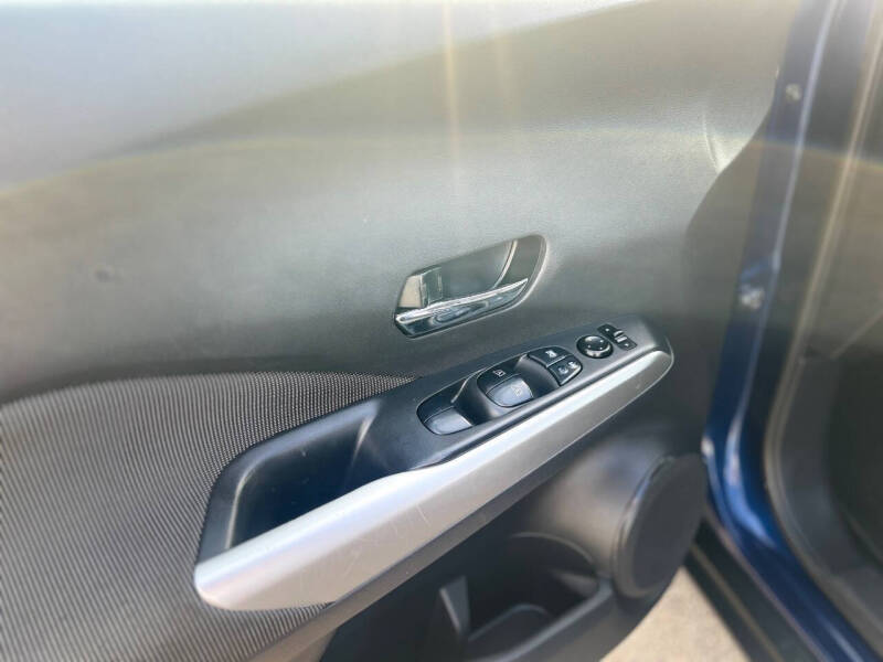 2020 Nissan Kicks SV