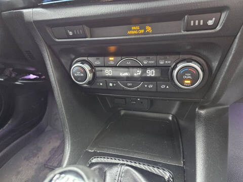 2017 Mazda MAZDA3 Touring 2.5