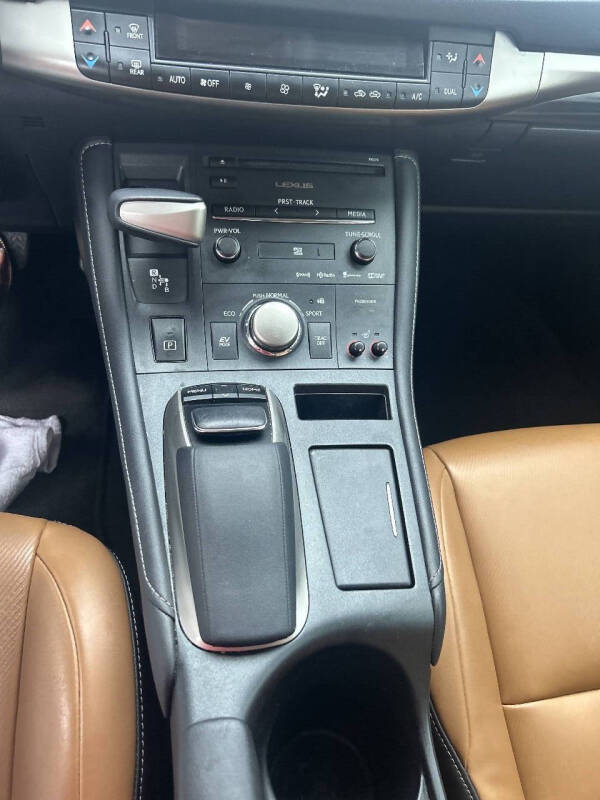 2014 Lexus CT 200h