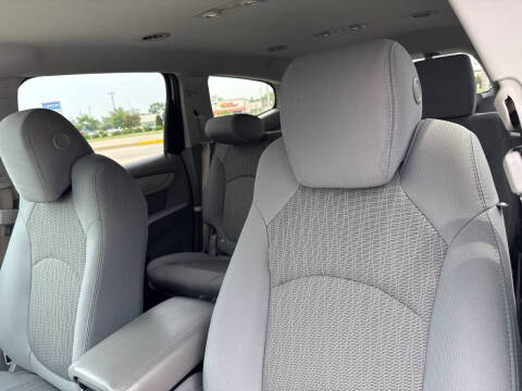 2014 Chevrolet Traverse LS