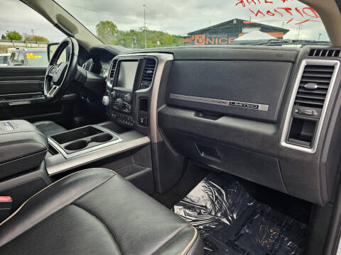 2014 RAM 1500 Laramie Limited