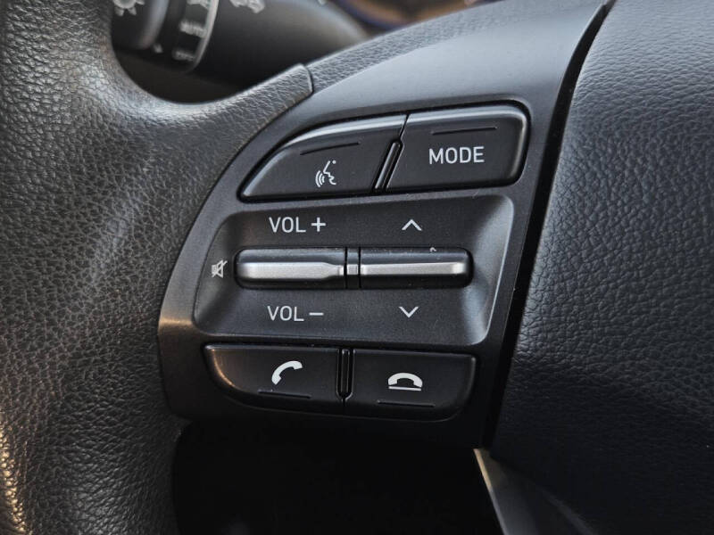 2021 Hyundai Kona SE