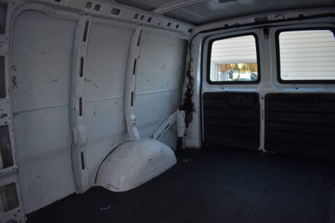 2021 Chevrolet Express 2500