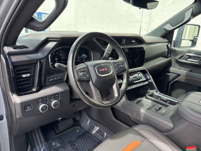 2025 GMC Sierra 3500HD