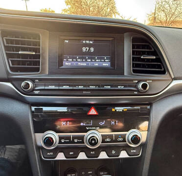 2020 Hyundai Elantra