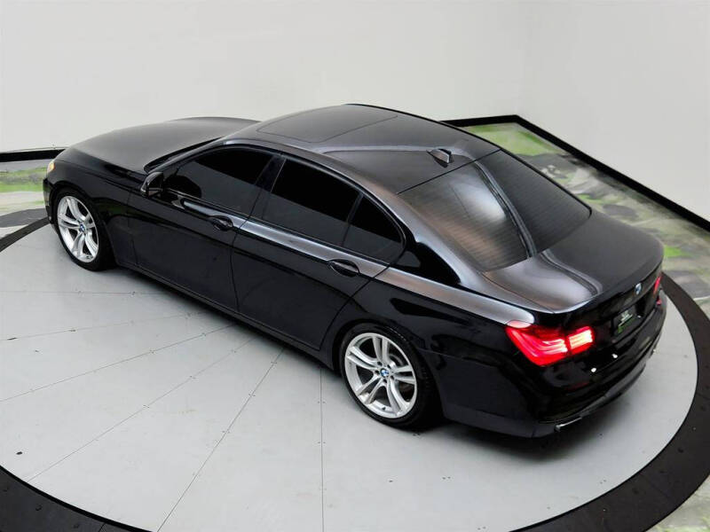 2014 BMW 7 Series 740i