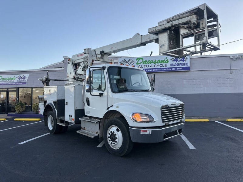 2015 Freightliner M2 106