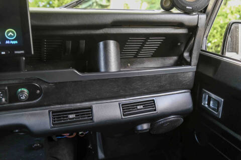 1984 Land Rover Defender