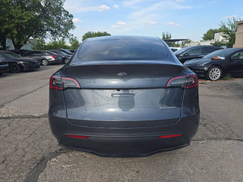 2023 Tesla Model Y Long Range