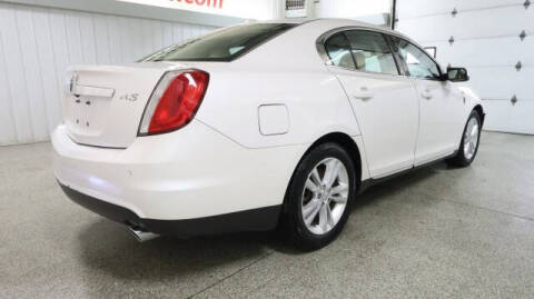 2011 Lincoln MKS