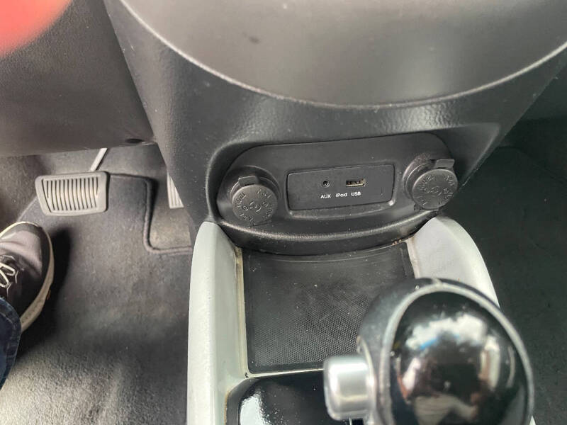 2012 Kia Soul +