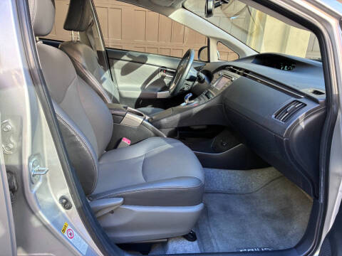 2013 Toyota Prius Four